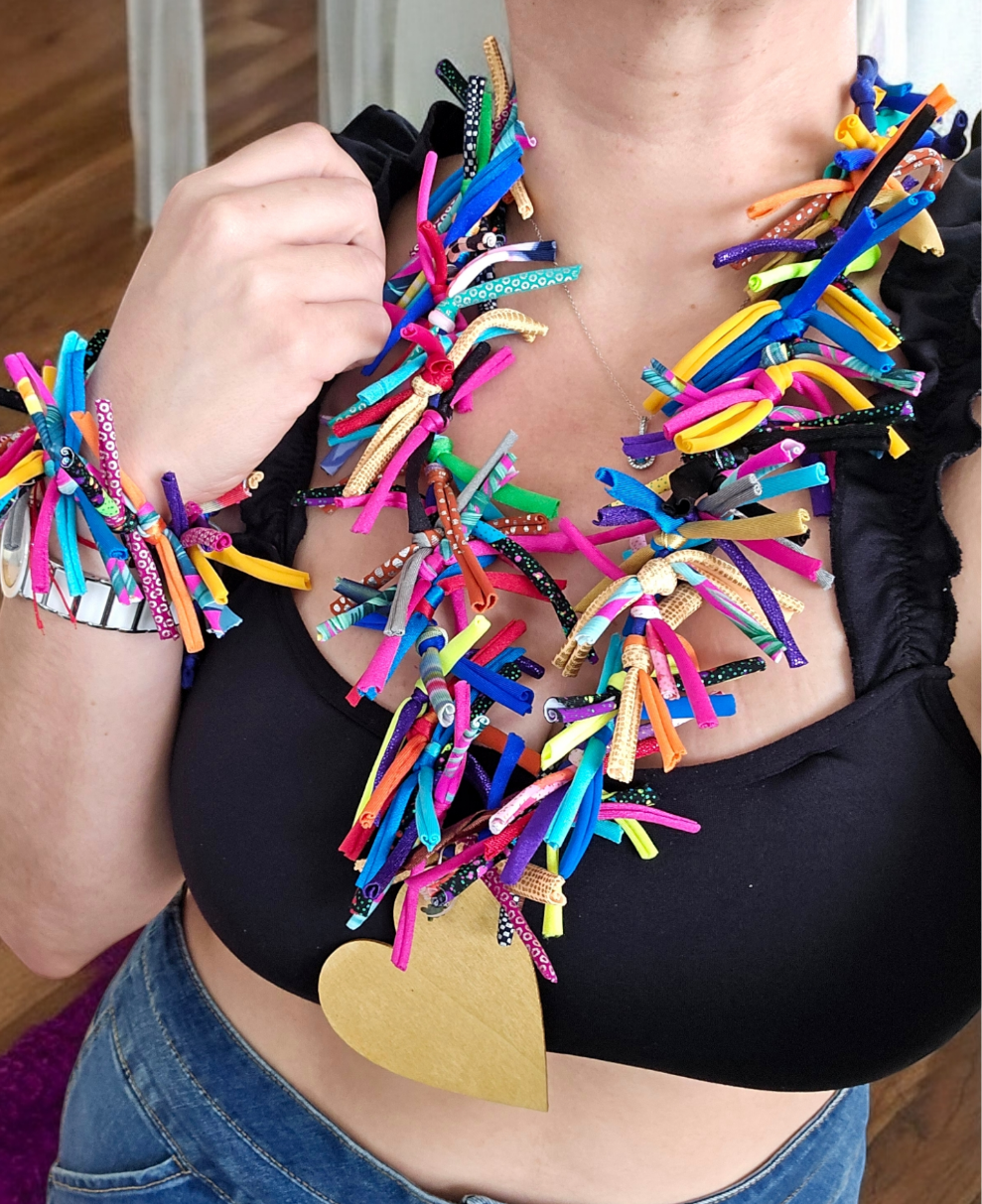 Multi knots heart Necklace Set