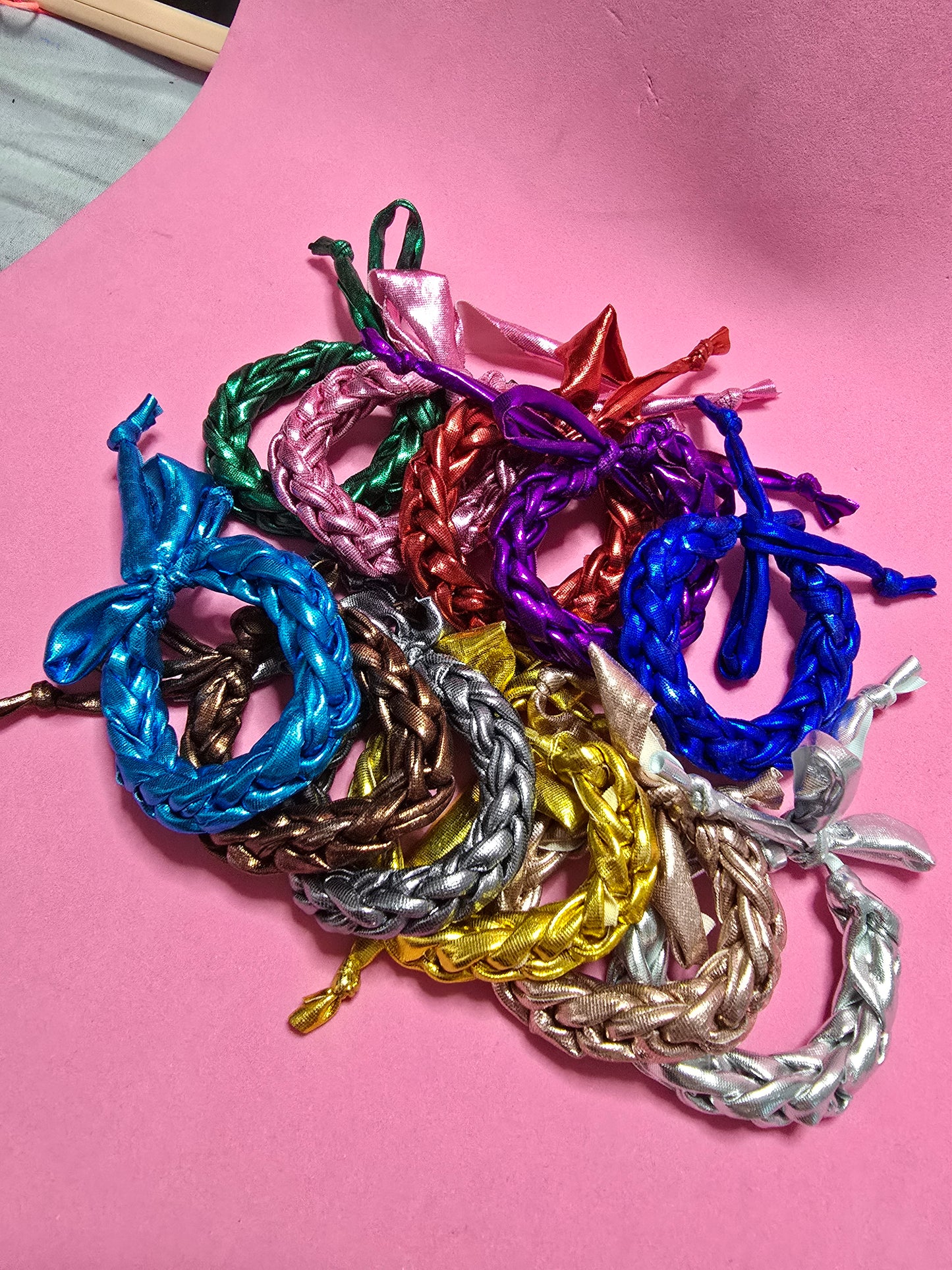 Metallic bracelets