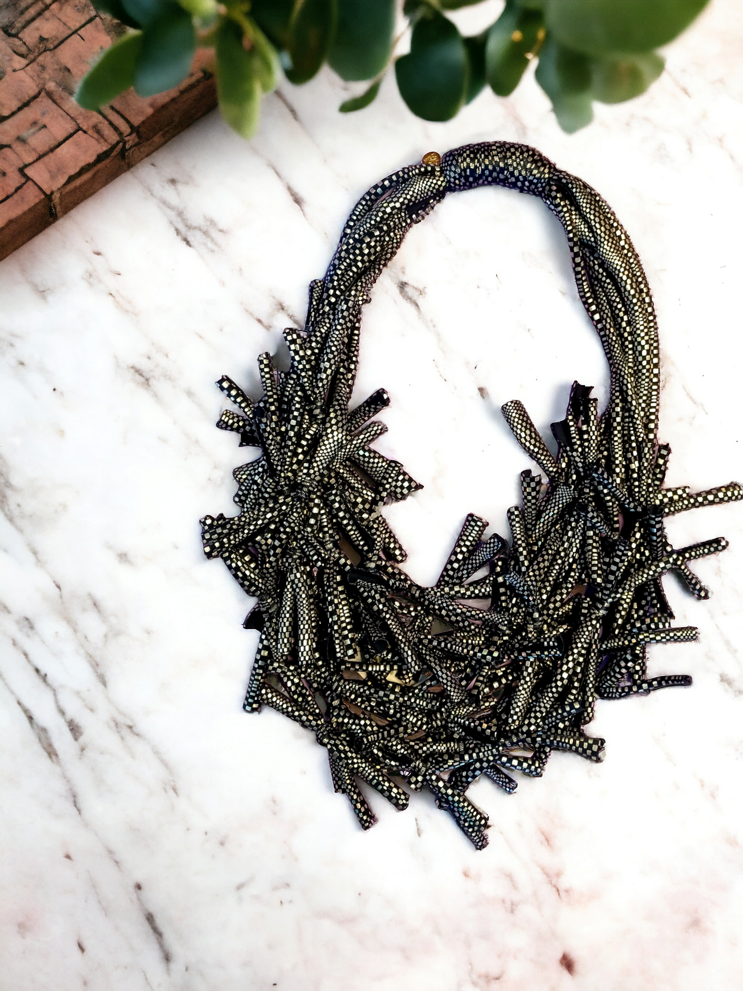 Silver and black knots Necklace
