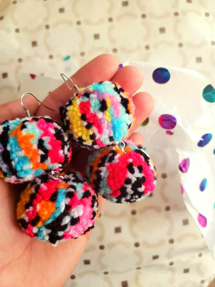 80s Pompom Earrings