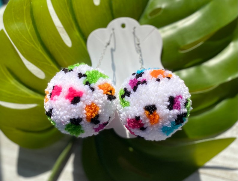 Confetti Pompom Earring