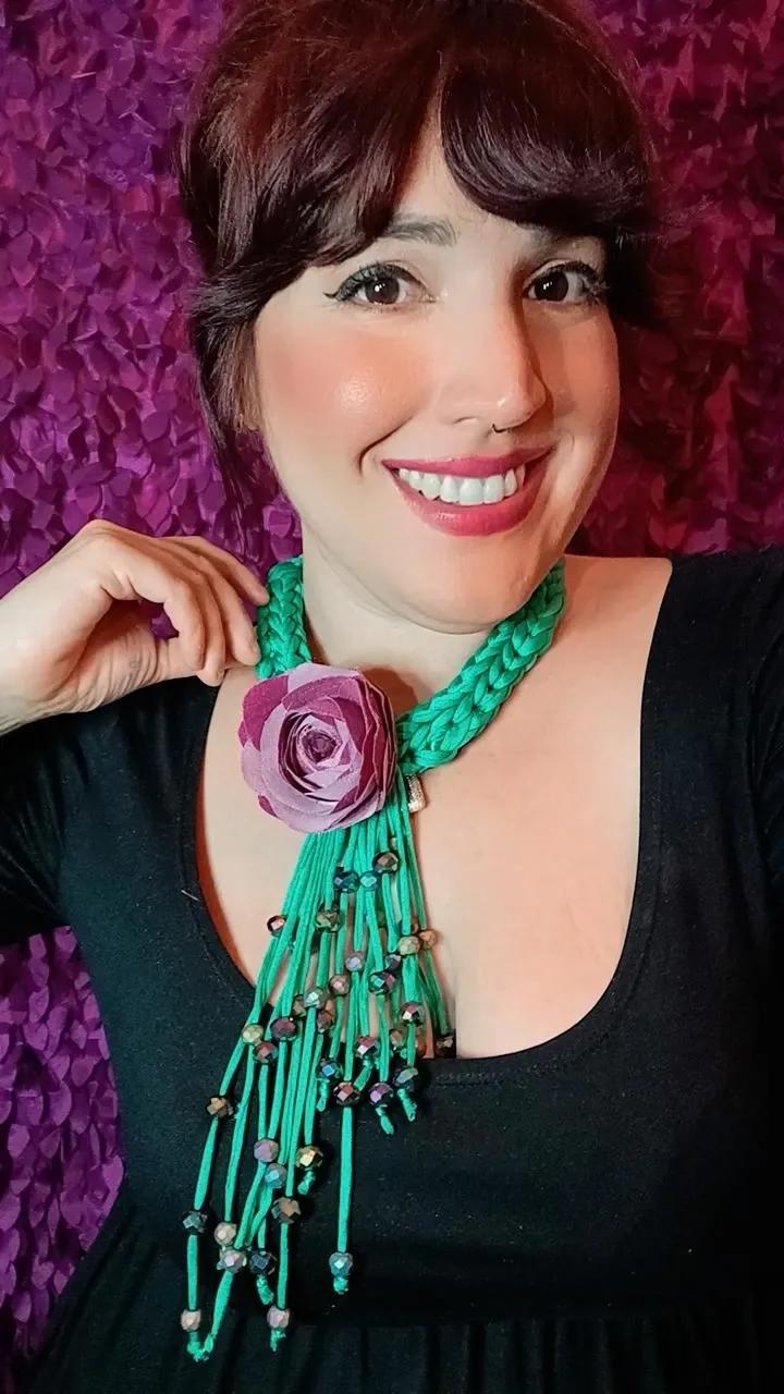 Floresita rosa Necklace