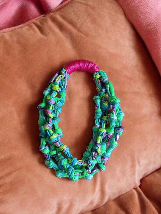 Green Summer Vibes Necklace