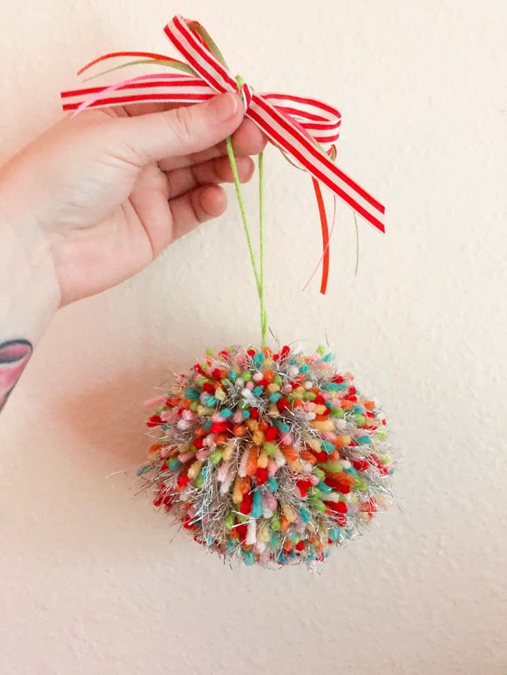 Christmas Pompoms Ornaments