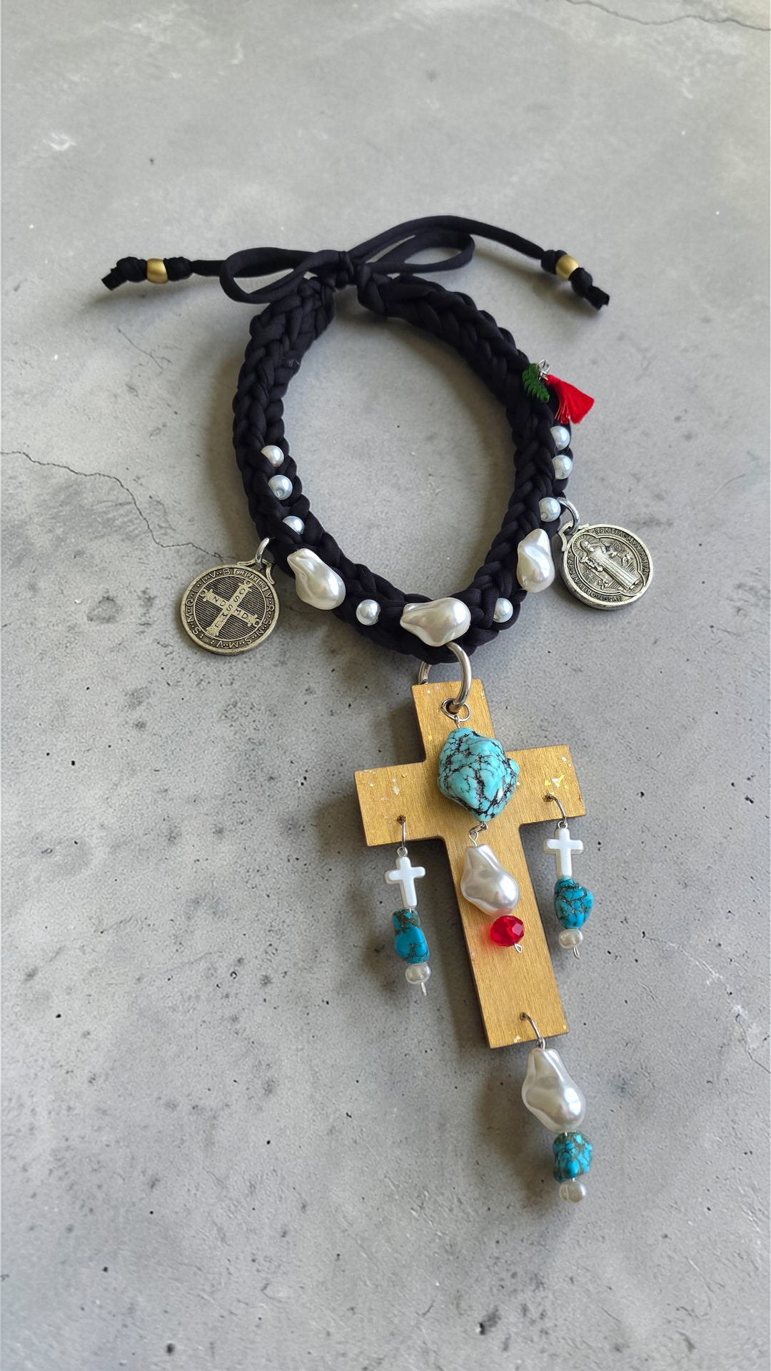 Santa Cruz Necklace