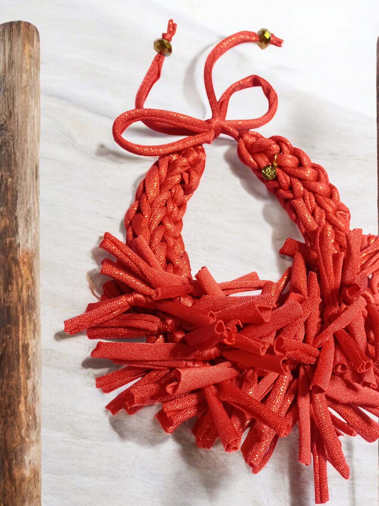 Shiny Red knots Necklace