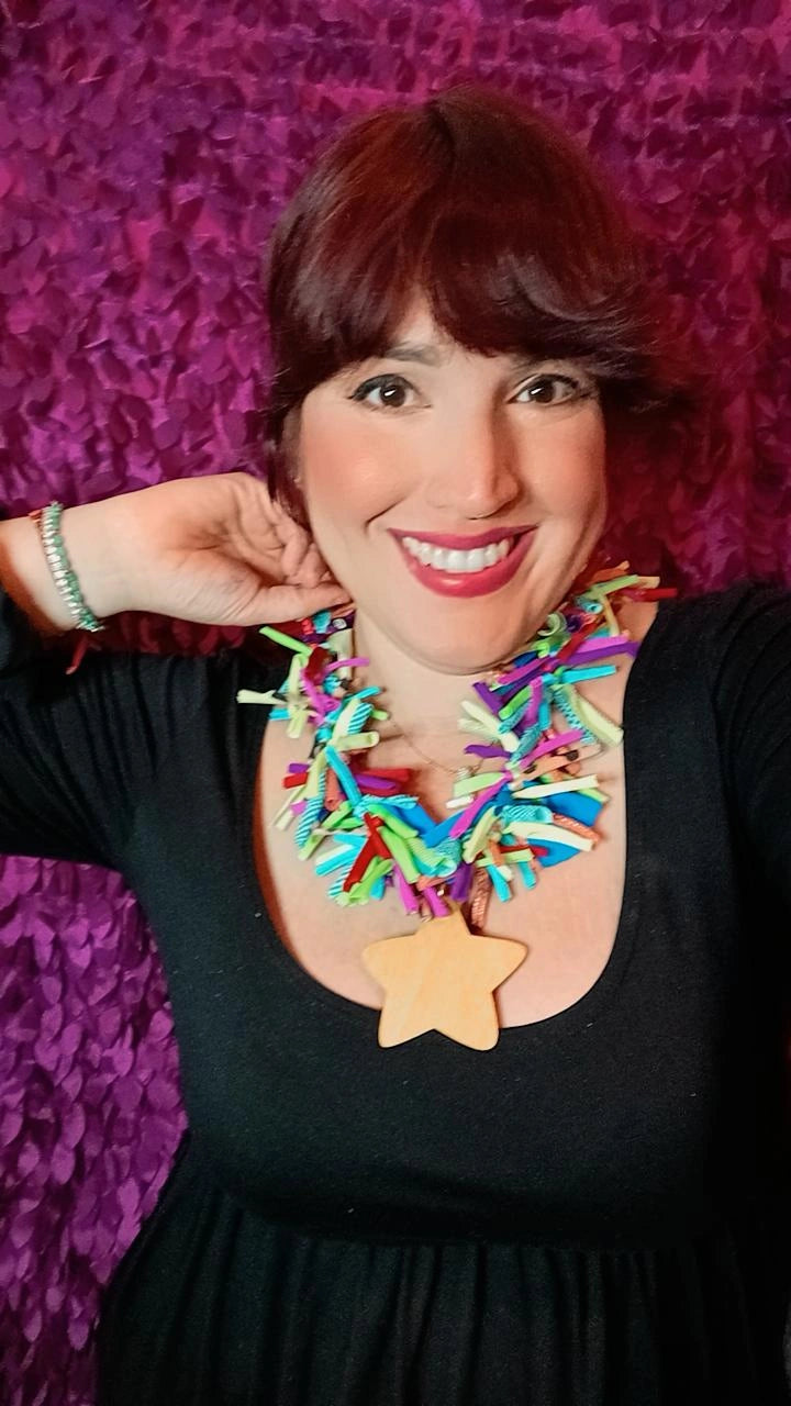 Multi color Knots gold star Necklace